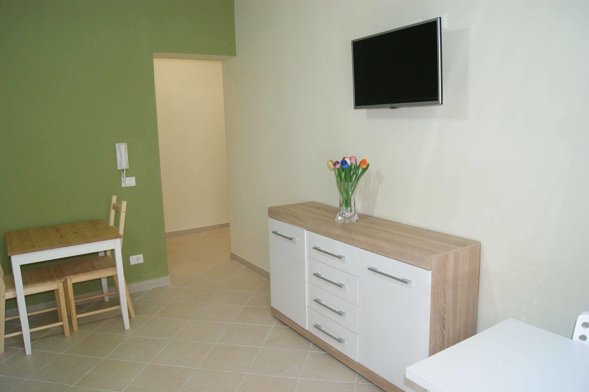 Guest House Golfo Xifonio 奥古斯塔 外观 照片