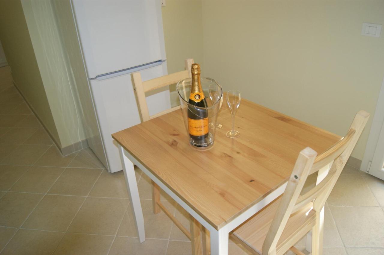 Guest House Golfo Xifonio 奥古斯塔 外观 照片